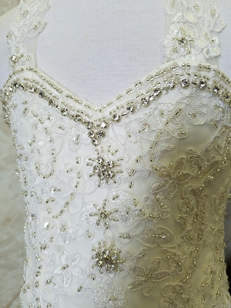 eloquently beaded sweetheart bodice